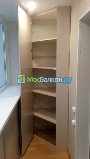 Шкаф на балкон купить в Москве на заказ недорого от МосБалкон