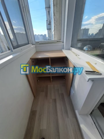 Шкаф на балкон купить в Москве на заказ недорого от МосБалкон