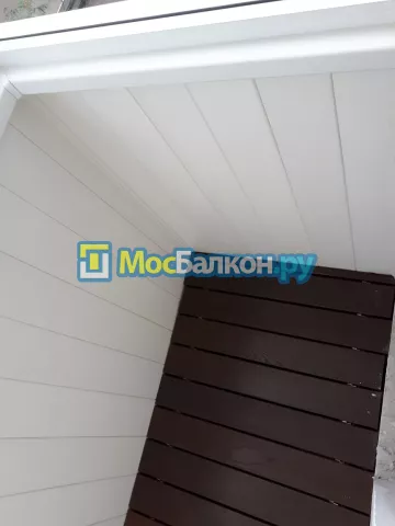 Отделка балконов в Москве | Отделка балконов и лоджий и обшивка под ключ в МосБалкон