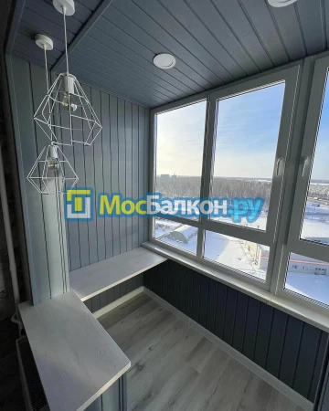 Остекление лоджий под ключ по выгодной цене в Москве – застеклить лоджию и балкон в МосБалкон