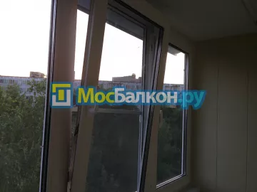 Отделка балкона и лоджии пластиковыми ПВХ панелями в Москве от компании МосБалкон