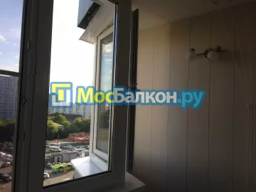 Отделка балкона и лоджии пластиковыми ПВХ панелями в Москве от компании МосБалкон