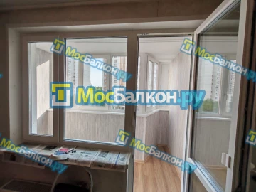 Заказать балкон в Москве цена от 1320 руб | Остекление балконов и лоджий МосБалкон
