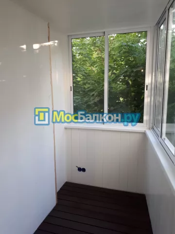 Отделка балконов в Москве | Отделка балконов и лоджий и обшивка под ключ в МосБалкон