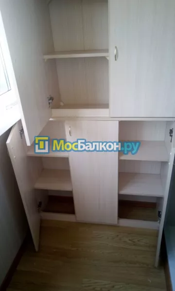 Шкаф на балкон купить в Москве на заказ недорого от МосБалкон