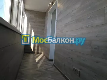 Остекление лоджий под ключ по выгодной цене в Москве – застеклить лоджию и балкон в МосБалкон